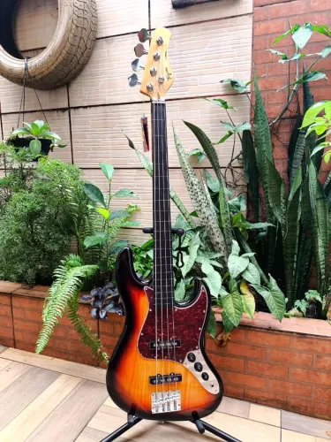 Baixo 4 co4das Tagima Fretless TW73