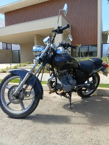 Moto em perfeito estado 