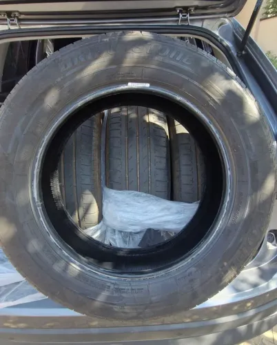 4 PNEUS BRIDGESTONE 205×60×16