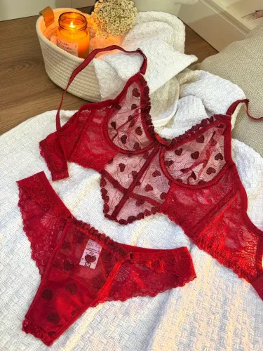 Lingerie vermelha