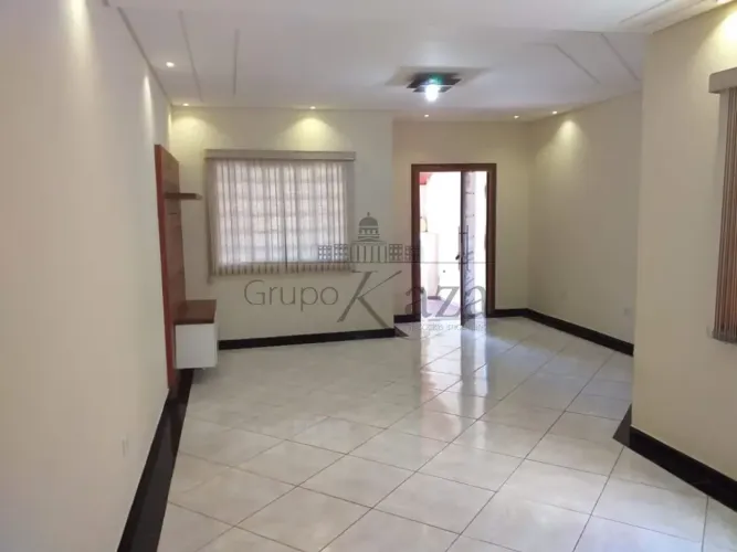 Casa Sobrado - Jardim República - 3 Dormitórios - 125m².
