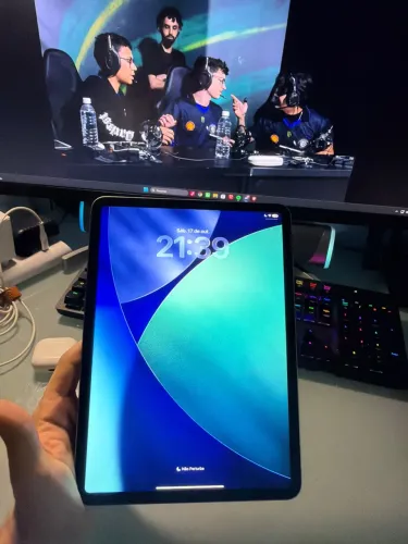 iPad Pro (11pol) 256GB (4º geração ) M2