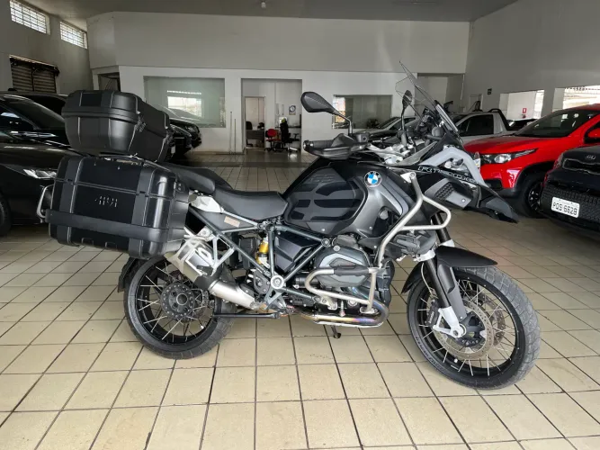 GS 1200 Adventure 2018 triplo Black C/Baús