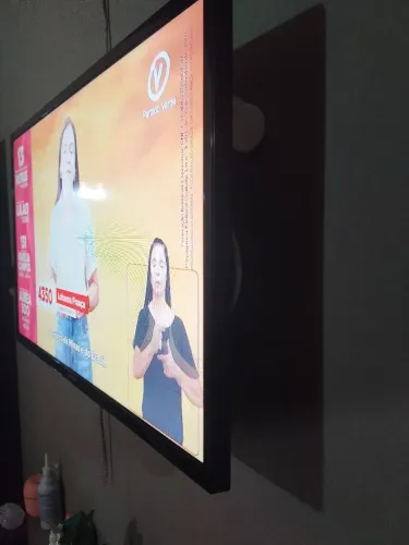 Tv Samsung led 32 novinha