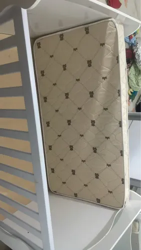 Berço usado