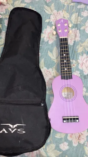 Ukulele novo