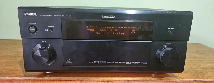Receiver Yamaha RX-Z7