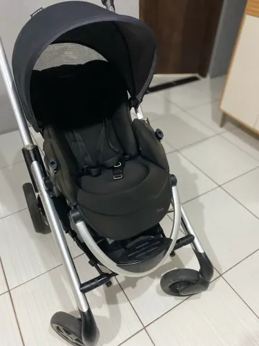 Carrinho bebé confort + bebê conforto + Base para carro