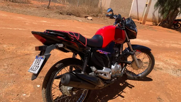 Vendo CG start 160 nova tudo novo emplacada