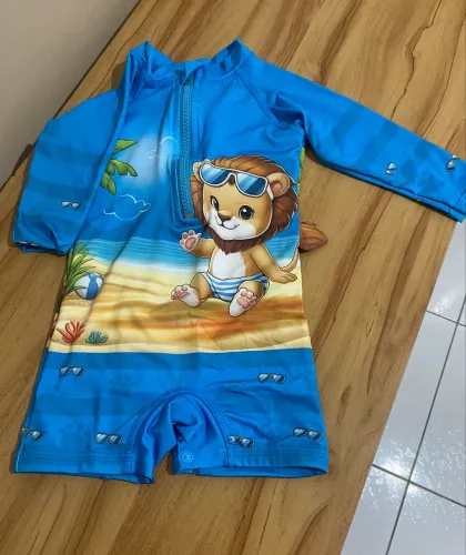 Roupa de praia bebê menino