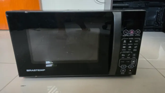 Micro-ondas brastemp 20L