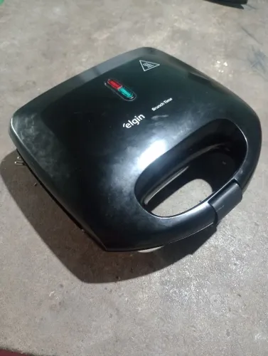 Vendo sanduicheira 