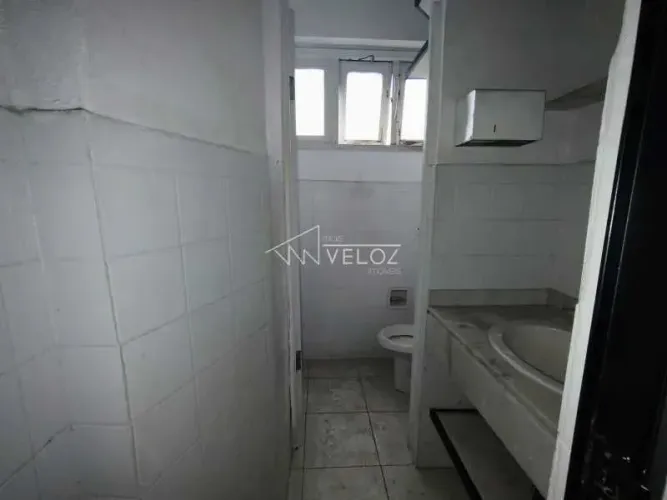 Sala : / Comercial / Centro