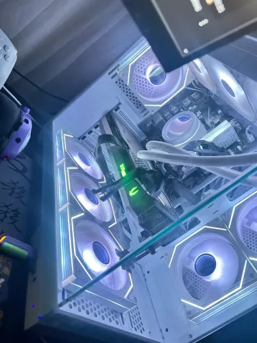 Pc gamer ry 7600x DDR5 32GB 5070