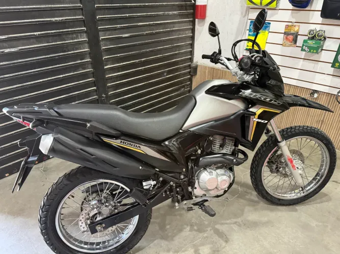 Bros 160