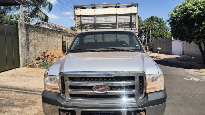 Ford F-350 3.9 Cummins Turbo Diesel Mec. 2010