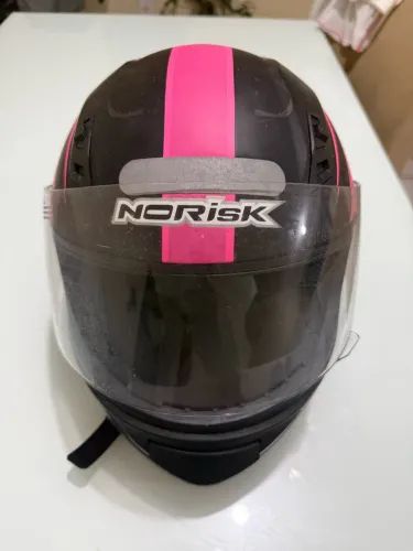 Capacete Norisk FF391 feminino