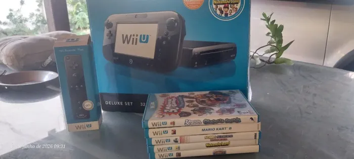 Nintendo Wii U Deluxe Set 32GB + 5 Jogos + Wii Remote Plus