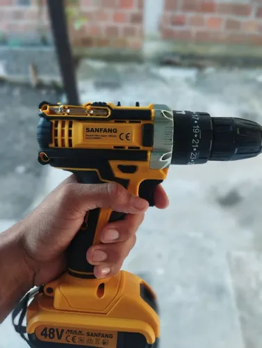 Furadeira Parafusadeira de Impacto 48V Sem Fio + 2 Baterias + Maleta Completa