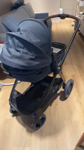 Carrinho de Bebê Maxi-Cosi Anna 3 + Moisés + Bebê Conforto com Base para Carro