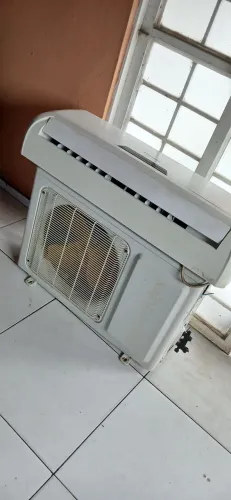 Vendo um ar-condicionado eletroluux