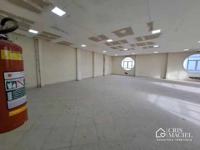 Sala Comercial para Locação no Distrito Industrial João Narezzi em Indaiatuba-SP!