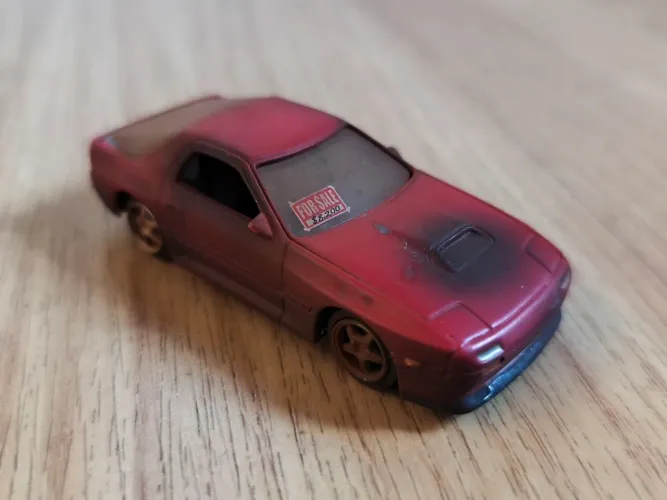 Jada Toys Mazda RX-7 FC3S da série "For Sale" em escala 1:64