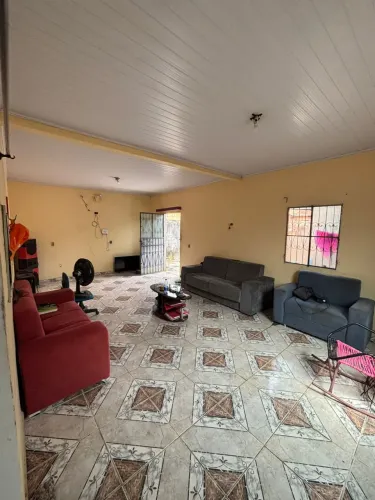 Vendo Casa no Terra Nova com 2 Dormitórios.
