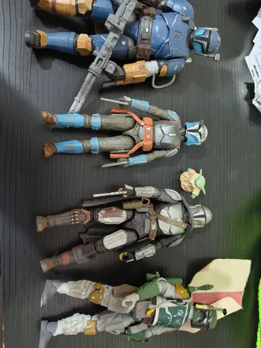 Lote Star Wars Black Series Mandalorianos e Grogu