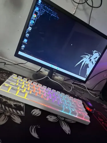 Monitor gamer novo 1 mes de uso