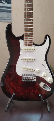 Guitarra Condor RX20s stratocasrer
