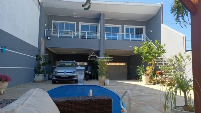 LINDA CASA COM PISCINA TERRAS DO CONCEIÇÃO JACAREÍ SP