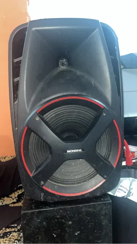 Vende se caixa de som