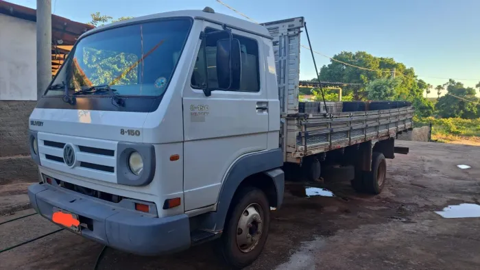 Caminhão VW 8 150e