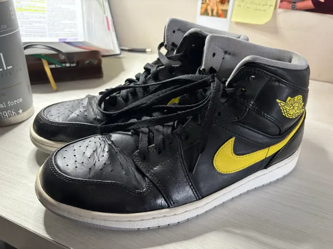 Air Jordan 1 Mid - ORIGINAL - USADO