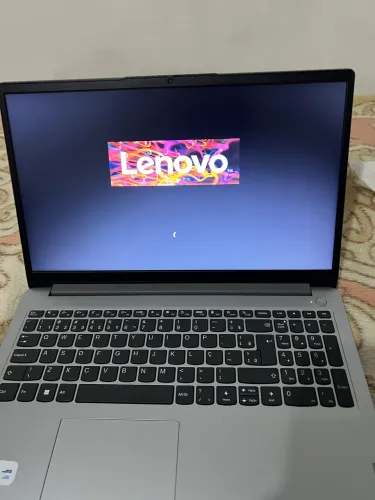     Notebook Lenovo IdeaPad 1 i5 12ª Geração | 8GB | SSD 512GB - Excelente Estado 