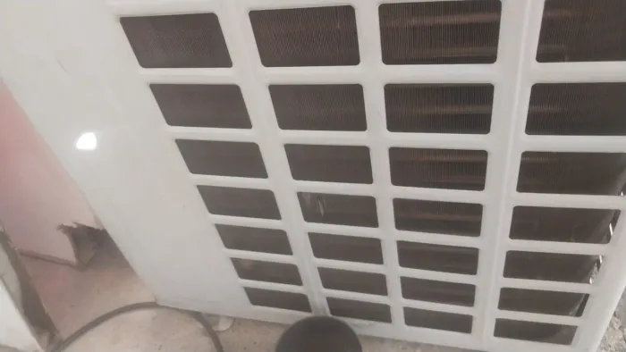 Vende ar condicionado LG 
