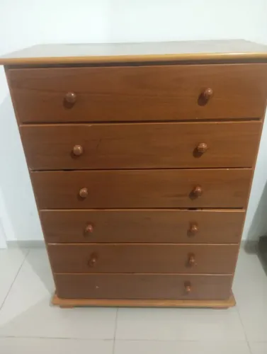Cômoda madeira maciça 