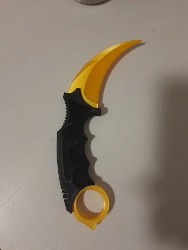 Karambit dourada