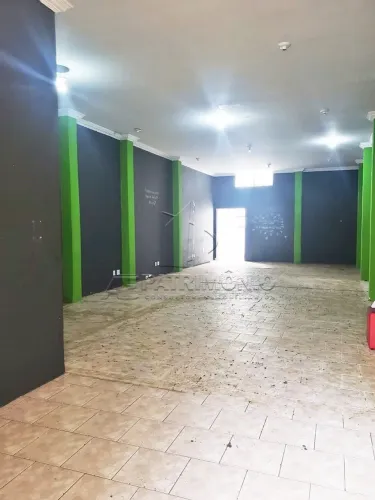 Salão comercial com 140m² Olímpia