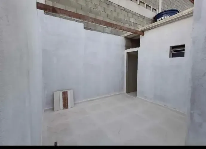 Casa com 2 Quartos - Otimos Bairros