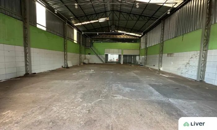 Galpão de 280 M² Para Locação no Bairro Vitória Régia, Rio Verde/go.