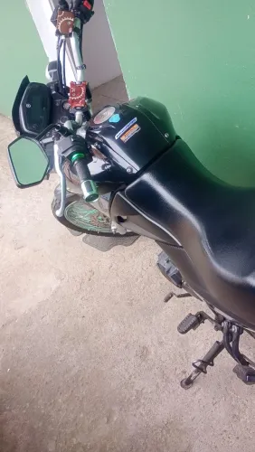 Moto Crosser z 150 financiada em 48 parcelas de 793,37