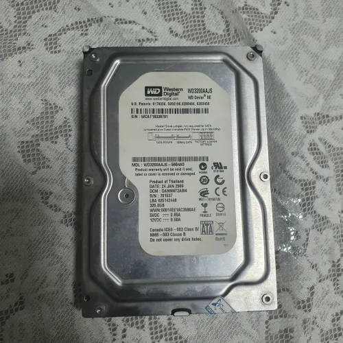 HD Western Digital 320GB SATA 3,5" (WD3200AAJS) - Usado, ótimo estado