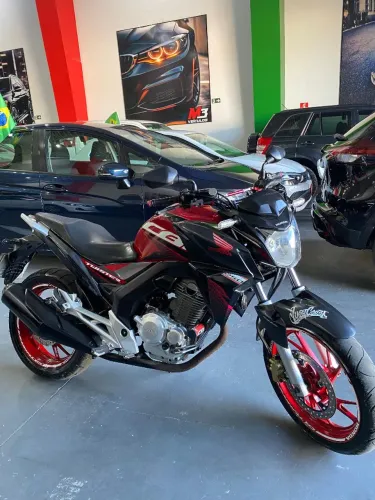 Honda CB250F Twister 2020
