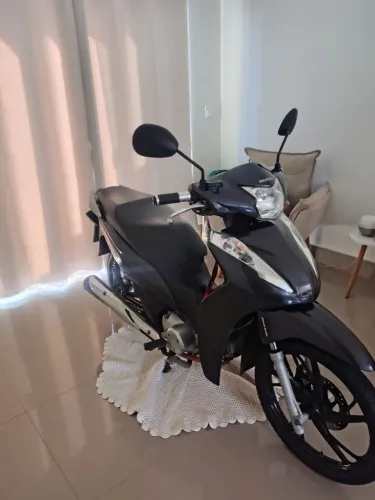Honda Biz 125 Preta - Econômica, Prática e Conservada!