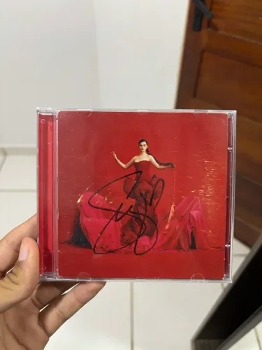 CD revelación autógrafado-Selena Gomez