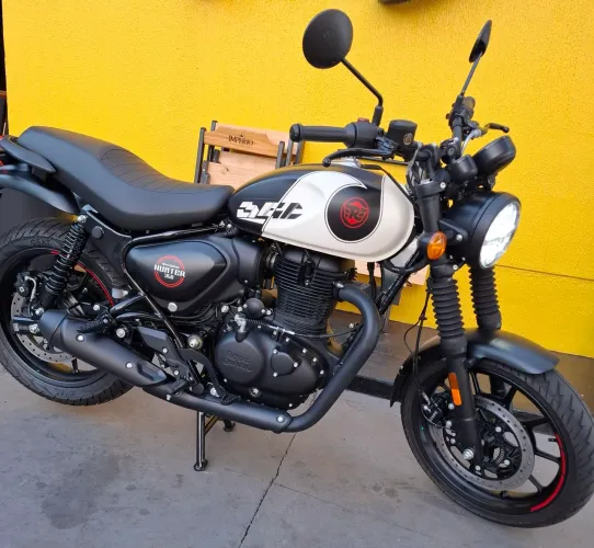 Hunter 350 Tokyo Black Premium / RE 2027