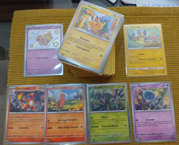 Lote de cartinhas pokémon + ultra rara surpresa