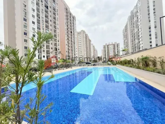 Apartamento - 2 quartos - varanda e 1 vaga de garagem no Condomínio Urban Zona Norte